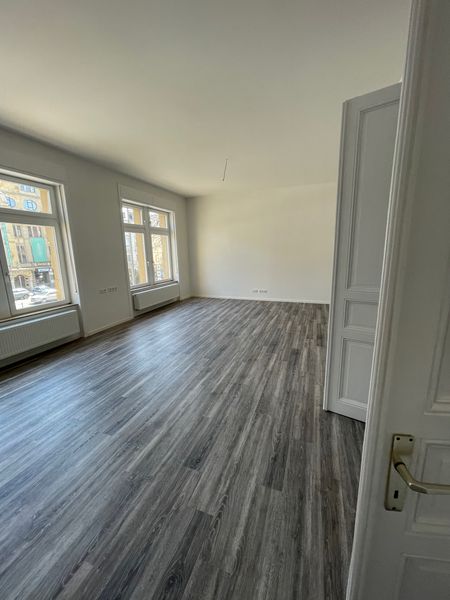 attraktive 3-Zimmer-Wohnung mit 2 Balkonen in Wiesbaden